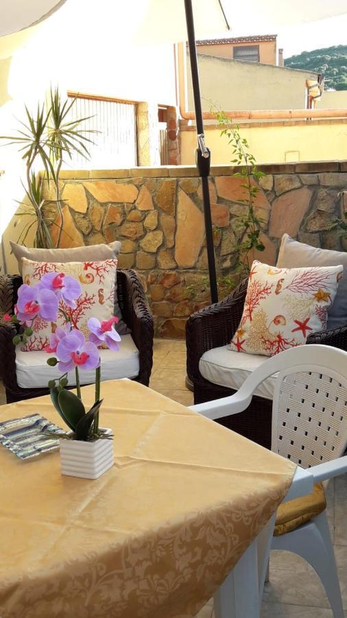 Bed and Breakfast 4 Stagioni Villasimius Exterior foto